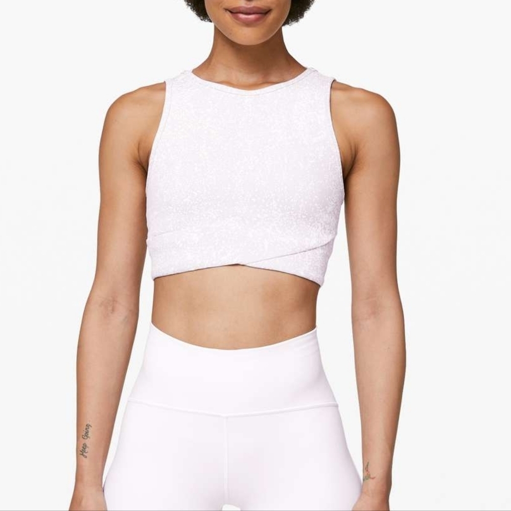 Lululemon Energetic Edge Cropped Tank Light Chrome